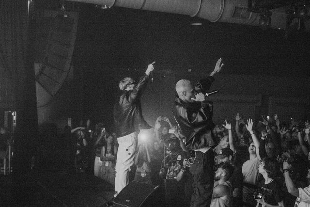 Jude Barclay performing live